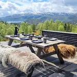 Flott Sol, Utsikt, Jacuzzi Ledig Vinterferie Fra 24 Feb *
