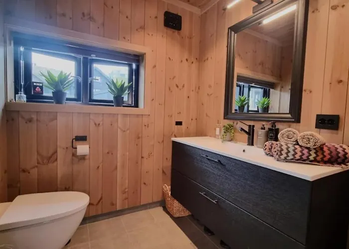 Flott Sol, Utsikt, Jacuzzi Ledig Vinterferie Fra 24 Feb Hovden (Aust-Agder)