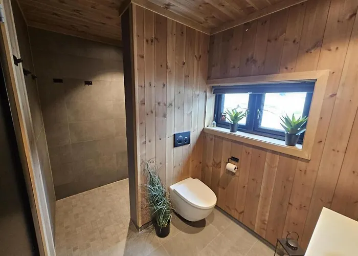 Flott Sol, Utsikt, Jacuzzi Ledig Vinterferie Fra 24 Feb Dom wakacyjny *