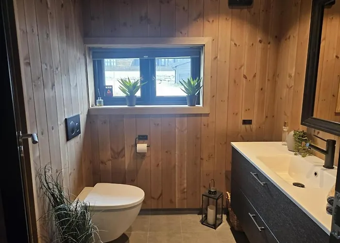 Flott Sol, Utsikt, Jacuzzi Ledig Vinterferie Fra 24 Feb * Hovden (Aust-Agder)