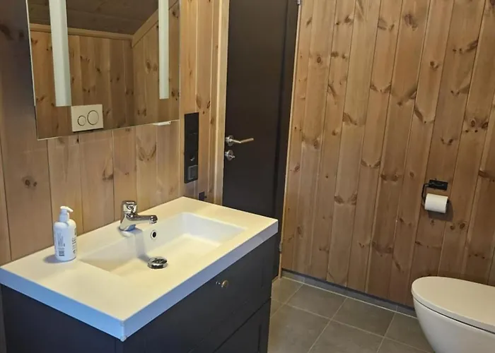 Flott Sol, Utsikt, Jacuzzi Ledig Vinterferie Fra 24 Feb *